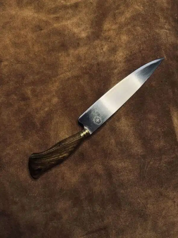 Faca Artesanal de Churrasco Acetinada – Louro Preto com Cabo Pistol